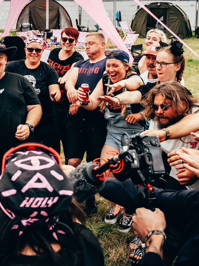 <p>Wenn die HOLY Affirmation auf dem Wacken Open Air eskaliert</p>