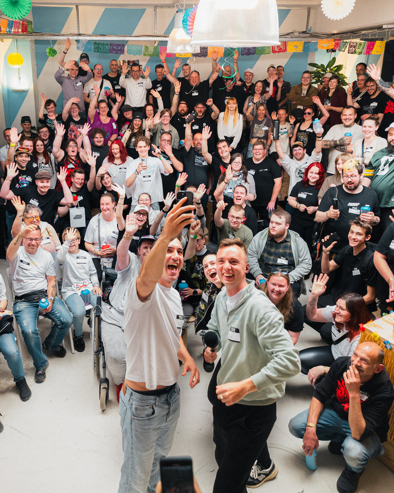<p>Secret Squad Event 2025 im HOLY Temple mit 100 Squad Membern</p>